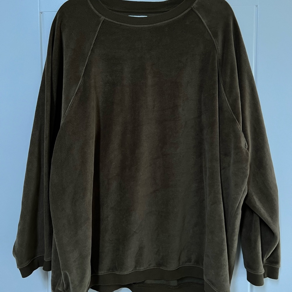 Velour Green Sweatpants Set